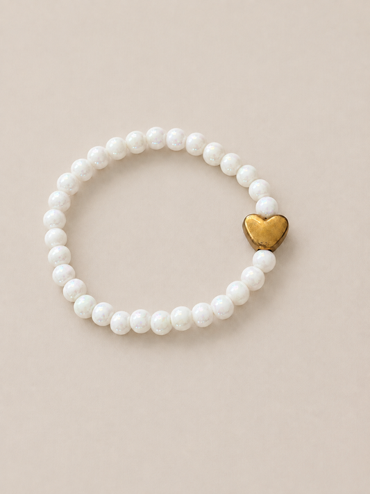 Pearly White and Gold Heart Bracelet
